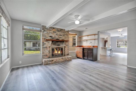 Casa en venta en Orlando, Florida, 4 dormitorios, 141.58 m2 № 2426990 - foto 5