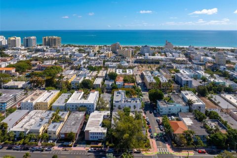 Купить кондоминиум в Майами-Бич, Флорида 1 спальня, 65.03м2, № 2040627 - фото 2