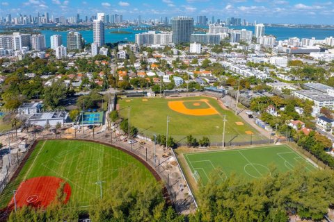 Купить кондоминиум в Майами-Бич, Флорида 1 спальня, 65.03м2, № 2040627 - фото 22