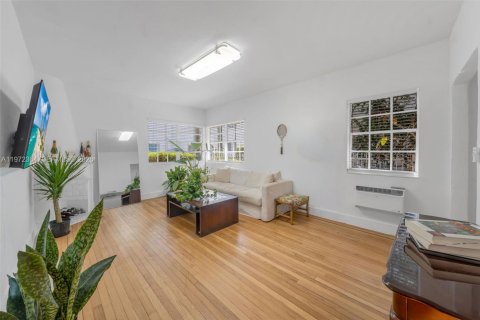 Купить кондоминиум в Майами-Бич, Флорида 1 спальня, 65.03м2, № 2040627 - фото 5