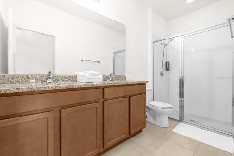 Townhouse in Davenport, Florida 4 bedrooms, 202.9 sq.m. № 1592821 - photo 19