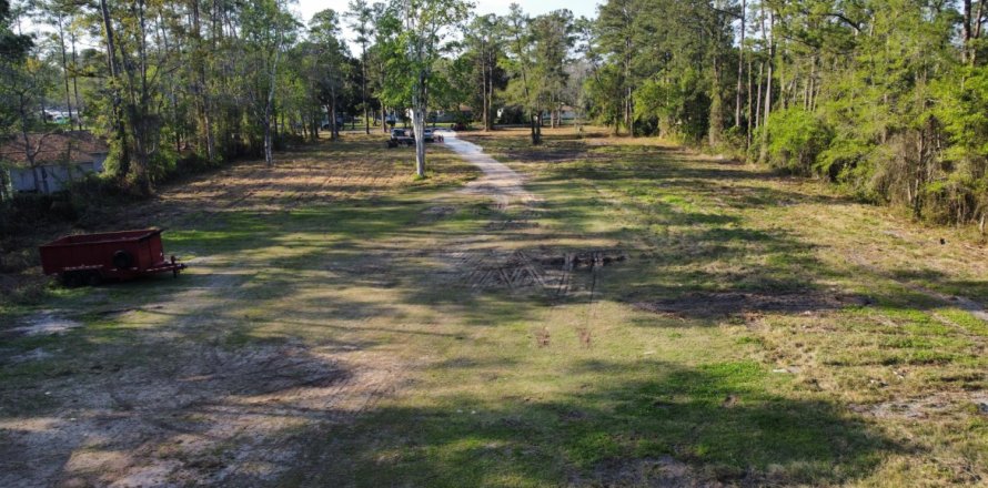 Terrain à Orange Park, Floride № 766426