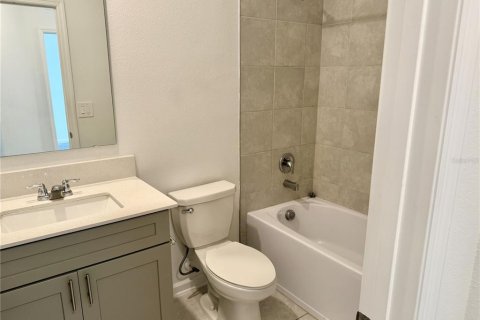 Adosado en alquiler en Kissimmee, Florida, 3 dormitorios, 166.57 m2 № 1883328 - foto 25