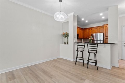 Condo in Orlando, Florida, 3 bedrooms  № 1849742 - photo 10