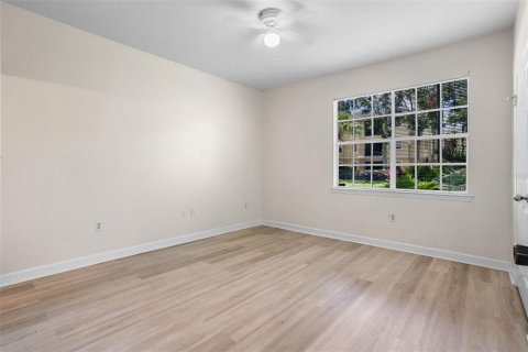 Condo in Orlando, Florida, 3 bedrooms  № 1849742 - photo 17