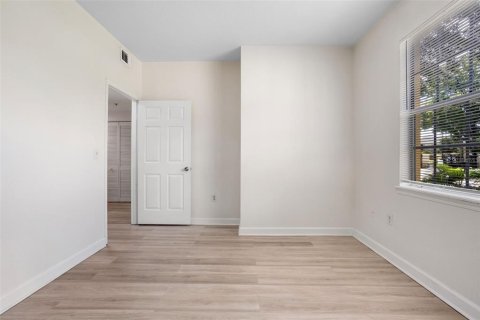 Condo in Orlando, Florida, 3 bedrooms  № 1849742 - photo 23