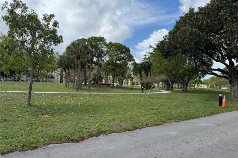 Снять в аренду кондоминиум в Лодерхилл, Флорида 2 спальни, № 2058799 - фото 4