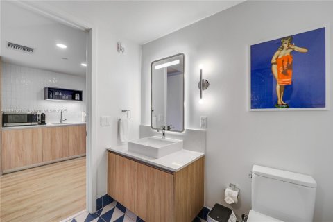 Copropriété à louer à Miami, Floride: 33.63 m2 № 1944517 - photo 5