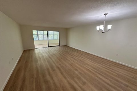 Copropriété à louer à Bradenton, Floride: 2 chambres, 130.81 m2 № 2324075 - photo 7