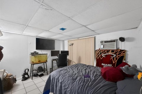 House in Tampa, Florida 3 bedrooms, 127.28 sq.m. № 1910095 - photo 19