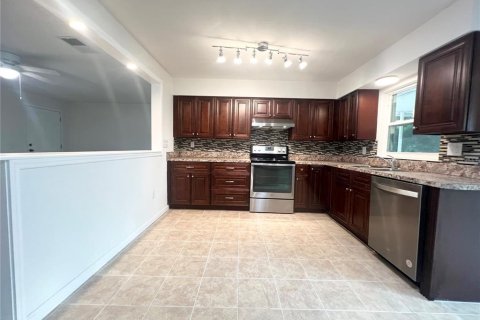 Casa en venta en Winter Haven, Florida, 3 dormitorios, 133.31 m2 № 2219125 - foto 10