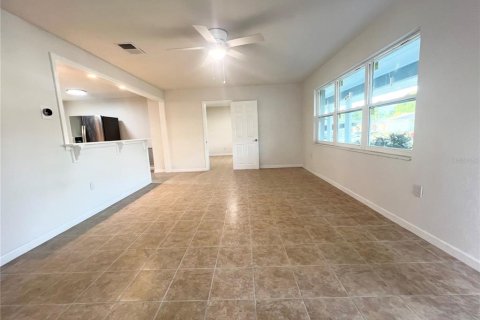Casa en venta en Winter Haven, Florida, 3 dormitorios, 133.31 m2 № 2219125 - foto 9