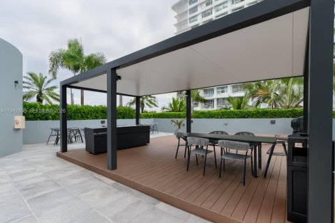 Copropriété à louer à North Bay Village, Floride: 2 chambres, 118.36 m2 № 1999224 - photo 12