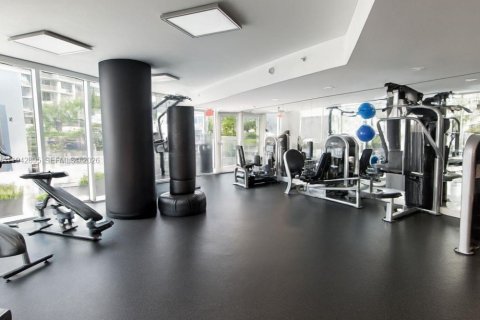 Copropriété à louer à North Bay Village, Floride: 2 chambres, 118.36 m2 № 1999224 - photo 17