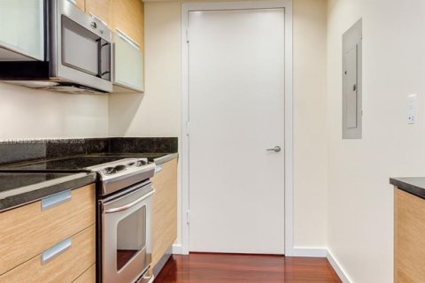 Copropriété à louer à North Bay Village, Floride: 2 chambres, 118.36 m2 № 1999224 - photo 24