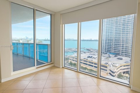 Copropriété à louer à North Bay Village, Floride: 2 chambres, 118.36 m2 № 1999224 - photo 29