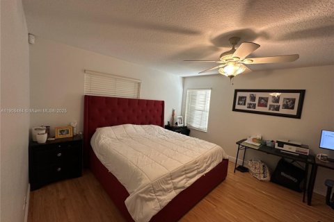 Villa ou maison à vendre à Weston, Floride: 3 chambres, 140.93 m2 № 1963580 - photo 14