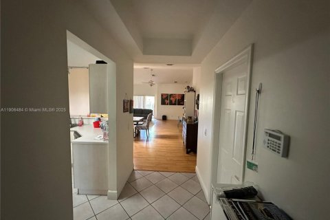 Villa ou maison à vendre à Weston, Floride: 3 chambres, 140.93 m2 № 1963580 - photo 4