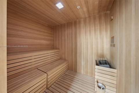 Copropriété à vendre à Coral Gables, Floride: 4 chambres, 396.41 m2 № 1940934 - photo 26