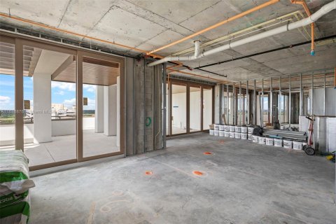 Copropriété à vendre à Coral Gables, Floride: 4 chambres, 396.41 m2 № 1940934 - photo 7