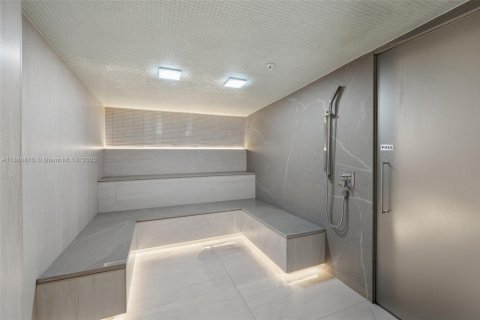 Copropriété à vendre à Coral Gables, Floride: 4 chambres, 396.41 m2 № 1940934 - photo 27