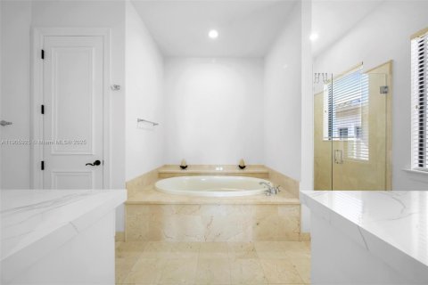 Купить виллу или дом в Паркленд, Флорида 4 спальни, 293.66м2, № 1970270 - фото 19