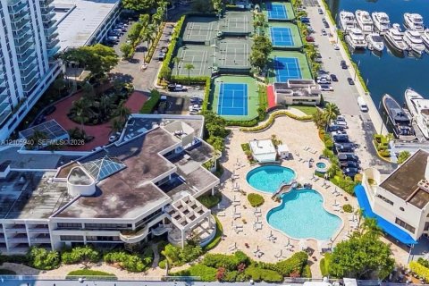 Copropriété à louer à Aventura, Floride: 3 chambres, 237.83 m2 № 2414557 - photo 25