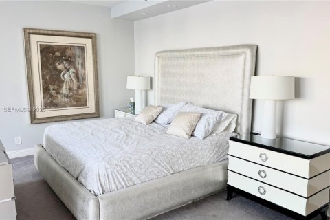 Copropriété à louer à Aventura, Floride: 3 chambres, 237.83 m2 № 2414557 - photo 4