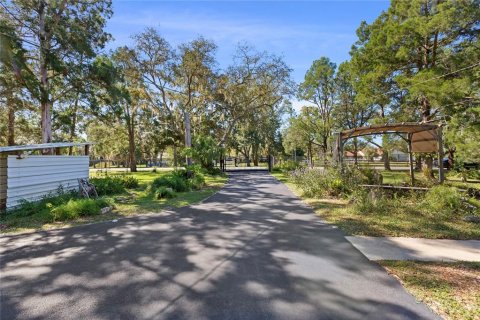 House in Hudson, Florida 3 bedrooms, 193.14 sq.m. № 2430328 - photo 5