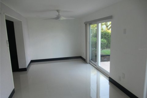 Copropriété à louer à Clearwater, Floride: 2 chambres, 130.06 m2 № 2109629 - photo 23