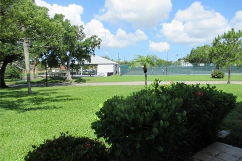 Copropriété à louer à Clearwater, Floride: 2 chambres, 130.06 m2 № 2109629 - photo 27