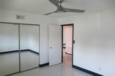 Copropriété à louer à Clearwater, Floride: 2 chambres, 130.06 m2 № 2109629 - photo 15