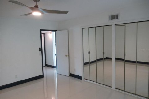 Copropriété à louer à Clearwater, Floride: 2 chambres, 130.06 m2 № 2109629 - photo 20