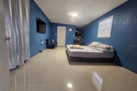 Casa en venta en Lakeland, Florida, 5 dormitorios, 197.79 m2 № 2102991 - foto 20