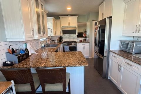 Villa ou maison à louer à Palm Coast, Floride: 3 chambres, 160.91 m2 № 2388615 - photo 2