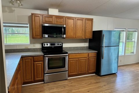 Appartement à louer à Dade City, Floride: 3 chambres, 166.48 m2 № 1823304 - photo 4
