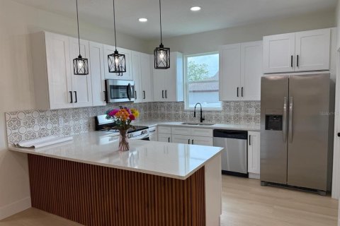 Casa en venta en Spring Hill, Florida, 3 dormitorios, 145.02 m2 № 1837794 - foto 18