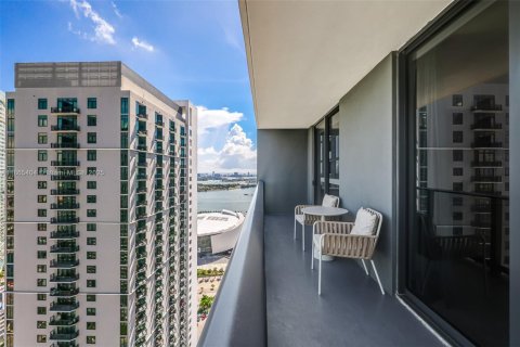 Купить кондоминиум в Майами, Флорида 2 спальни, 84.26м2, № 1920365 - фото 22