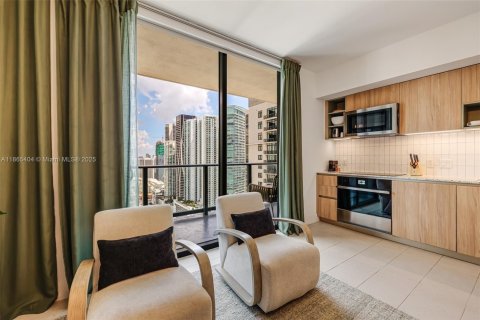 Купить кондоминиум в Майами, Флорида 2 спальни, 84.26м2, № 1920365 - фото 11