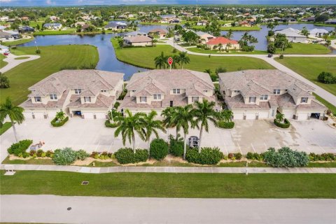 Condominio en venta en Punta Gorda, Florida, 3 dormitorios, 139.35 m2 № 1399566 - foto 2