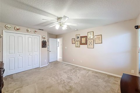 House in Eustis, Florida 3 bedrooms, 213.68 sq.m. № 2149027 - photo 28