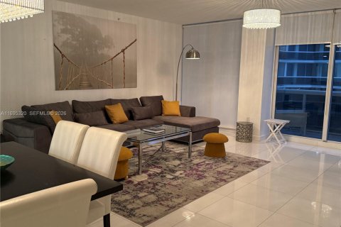 Condo à Surfside, Floride, 2 chambres  № 2089175