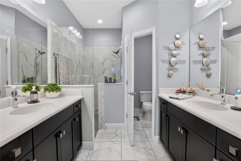 Townhouse in Fish Hawk, Florida 2 bedrooms, 141.68 sq.m. № 2238729 - photo 21