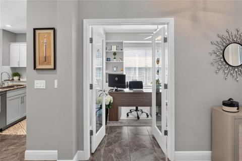 Townhouse in Fish Hawk, Florida 2 bedrooms, 141.68 sq.m. № 2238729 - photo 29
