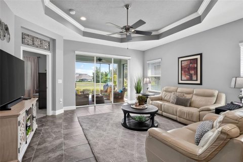 Townhouse in Fish Hawk, Florida 2 bedrooms, 141.68 sq.m. № 2238729 - photo 15
