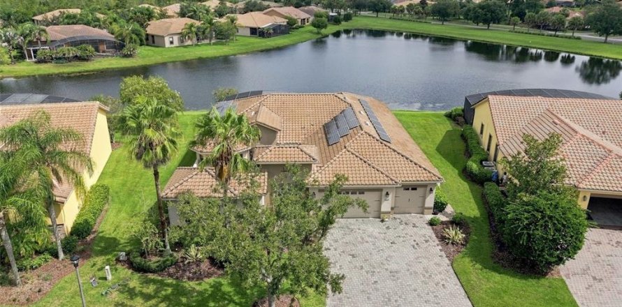 Villa ou maison à Poinciana, Floride 4 chambres, 271 m2 № 2296332