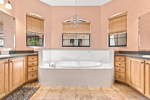 Villa ou maison à vendre à Poinciana, Floride: 4 chambres, 271 m2 № 2296332 - photo 23