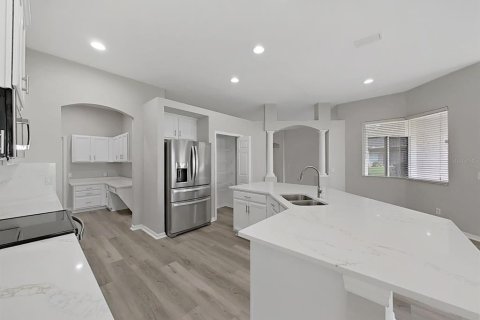Villa ou maison à vendre à Tampa, Floride: 5 chambres, 256.78 m2 № 2408127 - photo 26