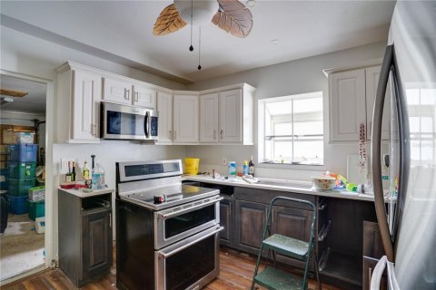 Casa en venta en Tampa, Florida, 3 dormitorios, 165.18 m2 № 1913255 - foto 11
