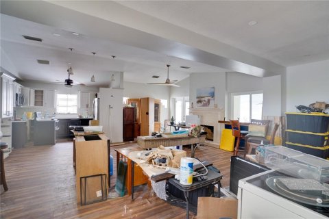 Casa en venta en Tampa, Florida, 3 dormitorios, 165.18 m2 № 1913255 - foto 4